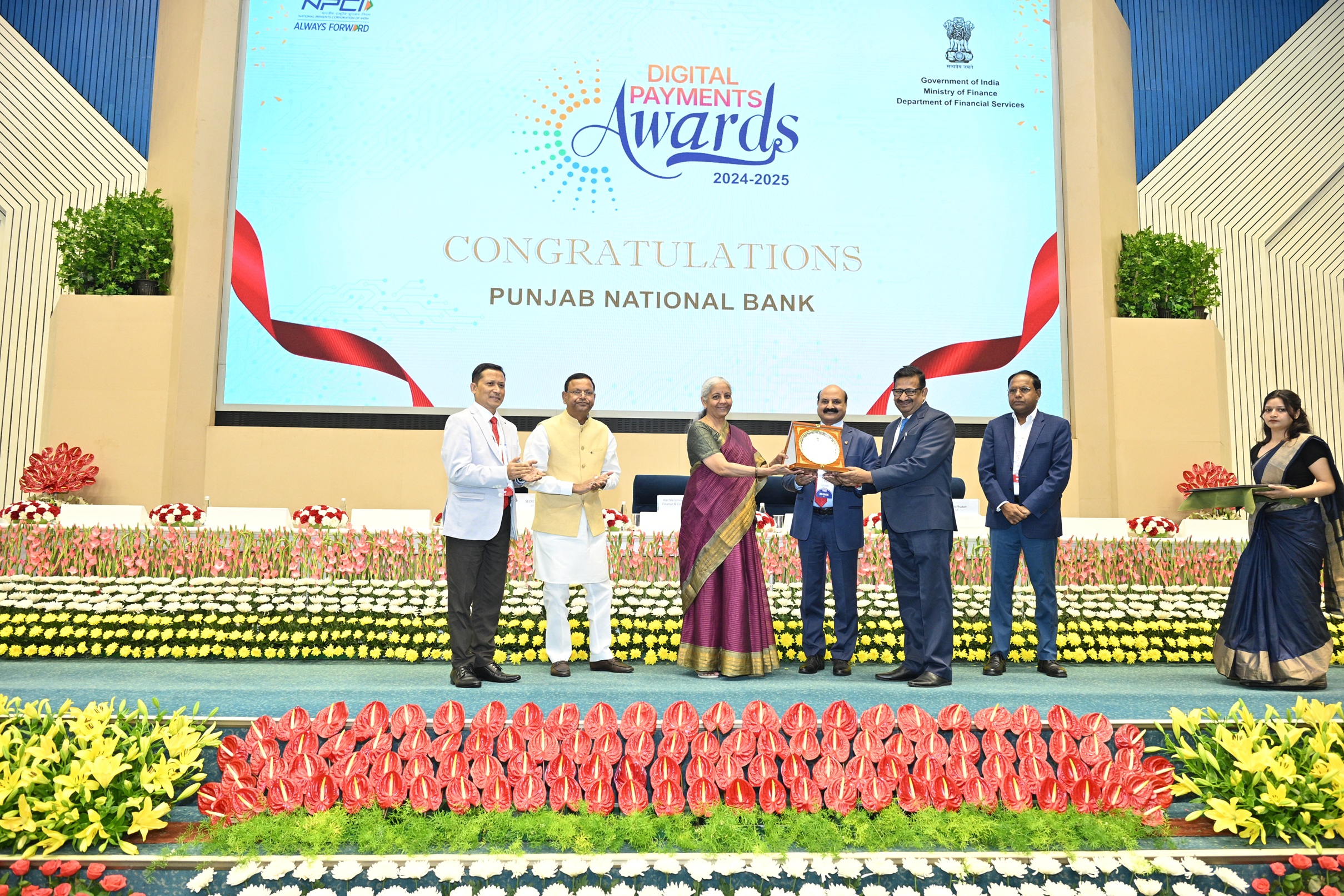 Hon'ble Finance Minister addressed the audience and gave away awards to winners under various categories during the Digital Payments Awards 2025 Ceremony in New Delhi