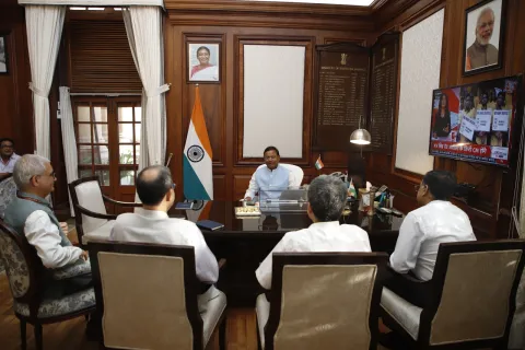 Briefing by Secretaries to Hon'ble Minister of State for Finance after assuming charge